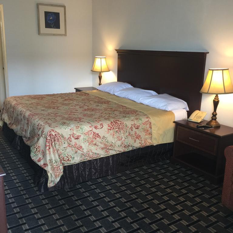 And Hotel